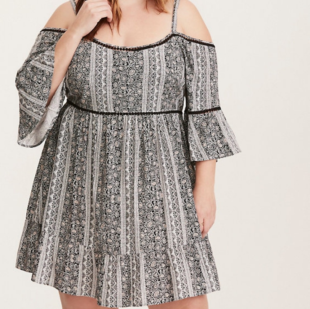 Torrid Mixed Print Off Shoulder Challis Dress Sz 2